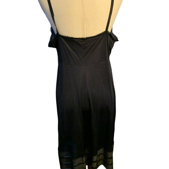 Vintage Black w Tiered Lace Size L Women's Slip Sleepwear Nightgown No Tag - Picture 3 of 9